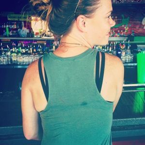 Meet your Posher, Abbey